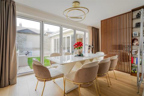 4 bedroom semi-detached house for sale, Greenacre, Windsor