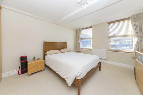 3 bedroom flat to rent, Great James Street, London WC1N