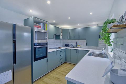 3 bedroom semi-detached house for sale, Wokingham RG40