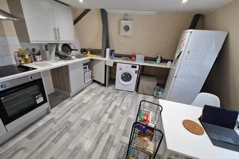 1 bedroom flat to rent, 40 St Mary's Street, Somerset TA6