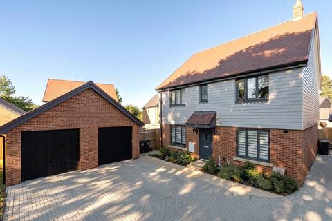 4 bedroom detached house for sale, The Stirrups, Barming, Maidstone, ME16