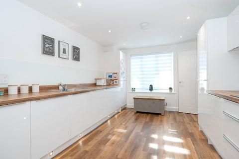 4 bedroom detached house for sale, The Stirrups, Barming, Maidstone, ME16