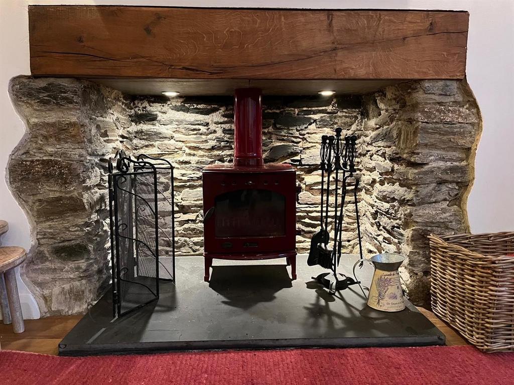 Fireplace.jpg