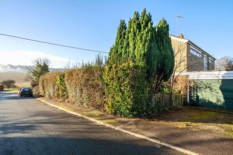 4 bedroom detached house for sale, Coombe Crescent, Bury, RH20