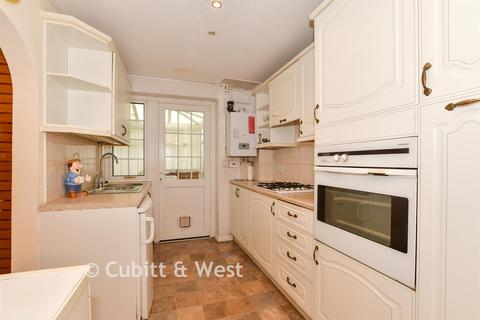 undefined, Anvil Close, Horsham RH13