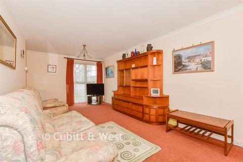undefined, Anvil Close, Horsham RH13