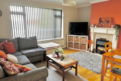 2 bedroom ground floor flat for sale, Hythe, Southampton, Hampshire, SO45