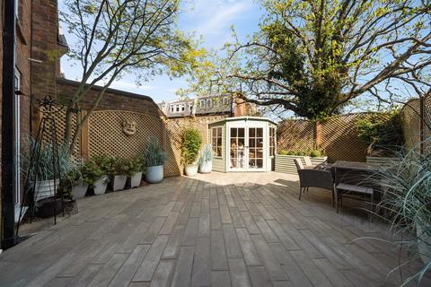 4 bedroom terraced house for sale, Spencer Walk, Hampstead, London, NW3