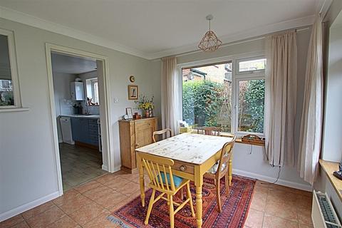 3 bedroom semi-detached house for sale, Alexandra Road, Chipperfield, Kings Langley