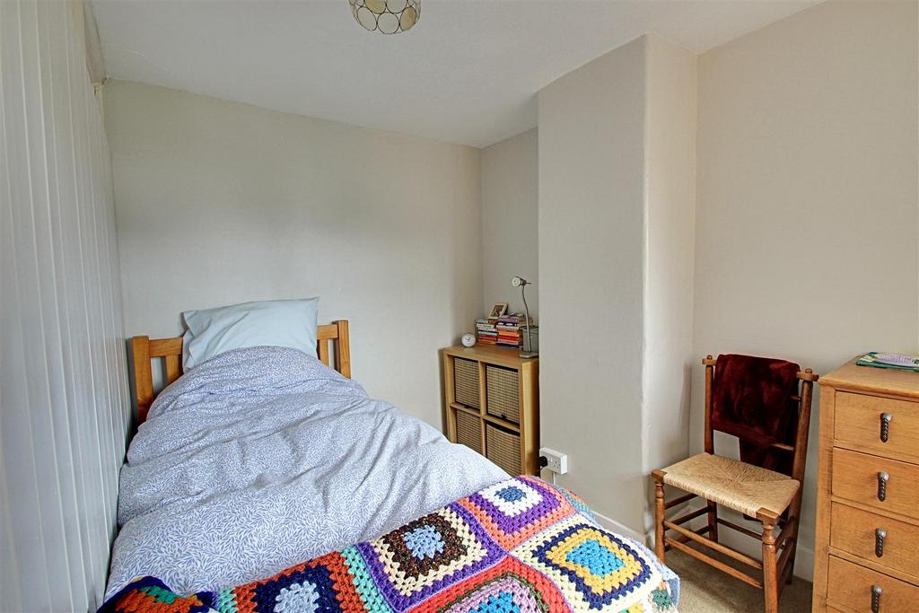 Bedroom 2.jpg