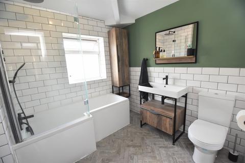 3 bedroom semi-detached house for sale, Salisbury Road, Davyhulme, M41 0RB