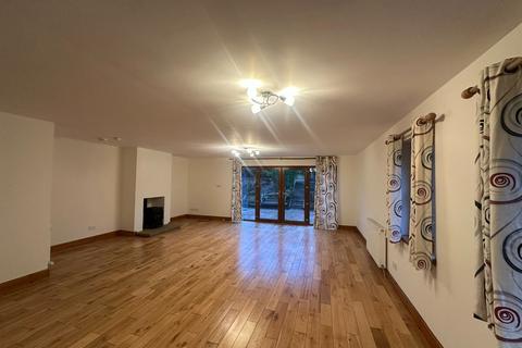 undefined, 2 Soonhope Holdings, Peebles EH45