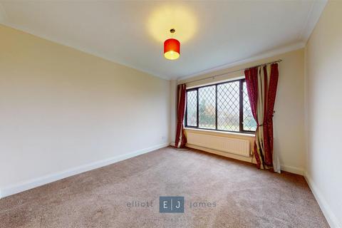 4 bedroom detached house to rent, Alderton Close, Loughton IG10