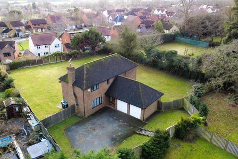 undefined, Alderton Close, Loughton IG10
