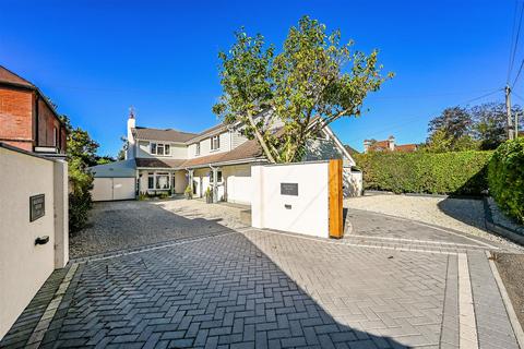 4 bedroom detached house for sale, Bowes Hill, Rowland's Castle