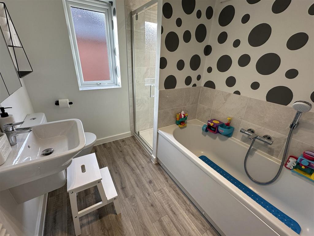 Family bathroom