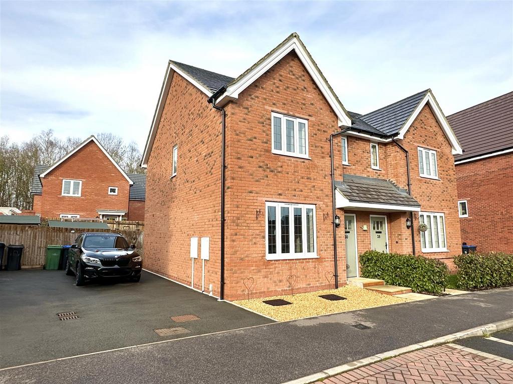 Front &amp; driveway parking