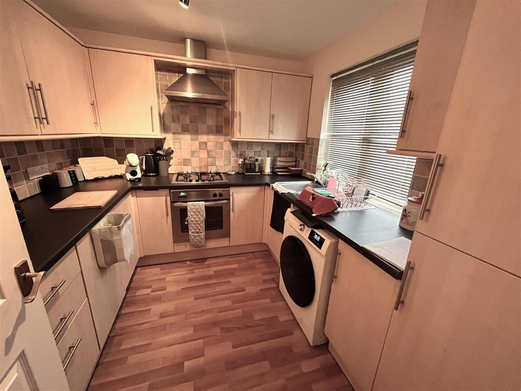 Kitchen.JPG