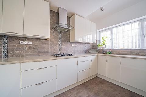 3 bedroom detached house for sale, Langley Hall Road, Solihull, B92