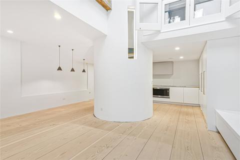 3 bedroom mews to rent, Eglon Mews, Primrose Hill, London, NW1