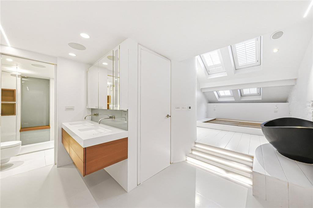 Principal Suite