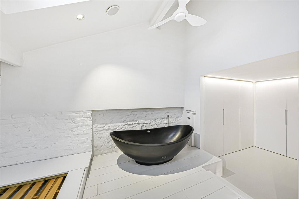 Principal Suite