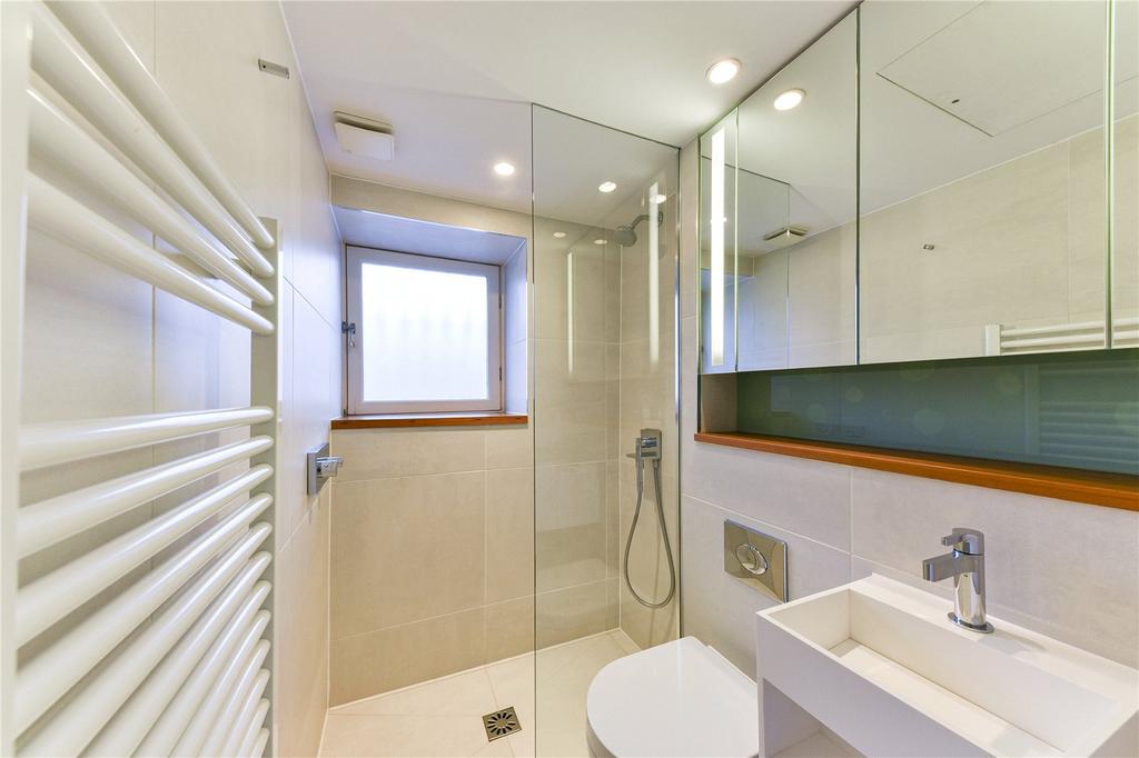 Family Shower Room