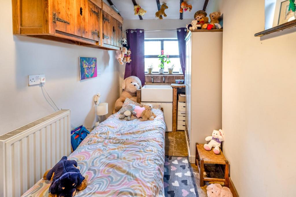 DSC 5725-Edit.JPG