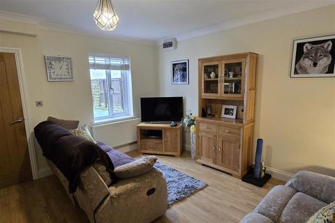 3 bedroom semi-detached house for sale, Dungleddy Court, Clarbeston Road
