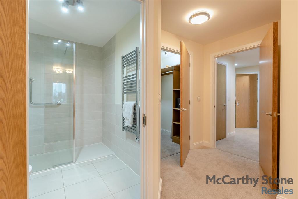 8675247-interior05.jpg