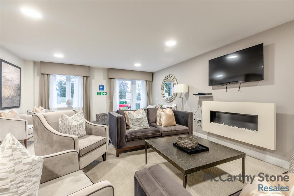 8675247-interior22.jpg