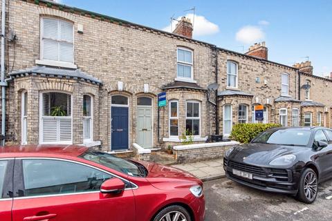 undefined, Russell Street, York