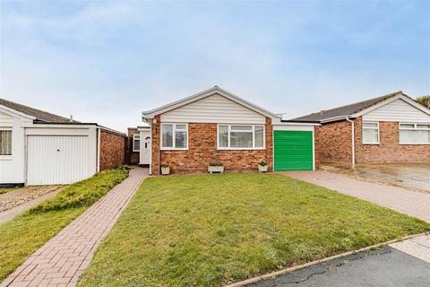 3 bedroom bungalow for sale, Ashurst Gardens, Cliftonville, Margate