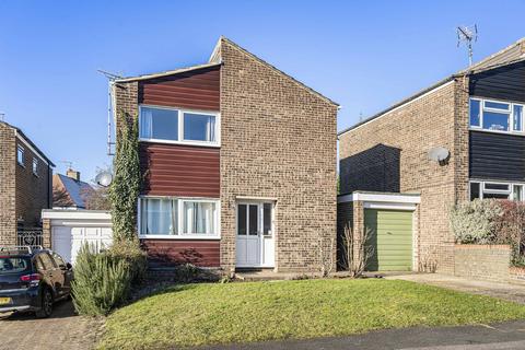 Cubitts Close, Welwyn, Hertfordshire, AL6