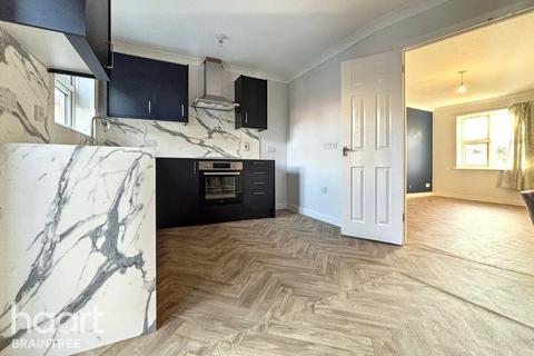 3 bedroom semi-detached house for sale, Keeble Way, Braintree