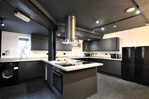 undefined, Room 27, Kenilworth Drive, Ilkeston, Derby, DE7