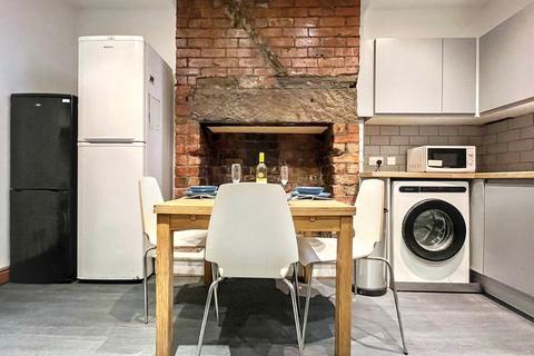 5 bedroom house to rent, Haddon Road, Burley, Leeds