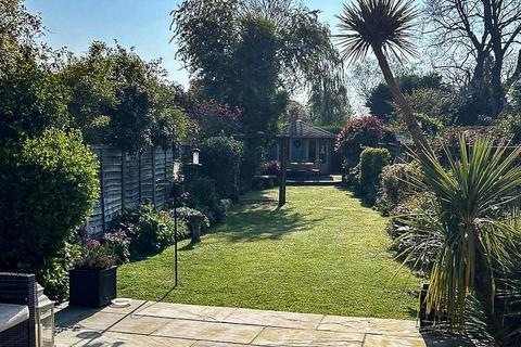 2 bedroom house for sale, Chequers Lane, Walton On The Hill