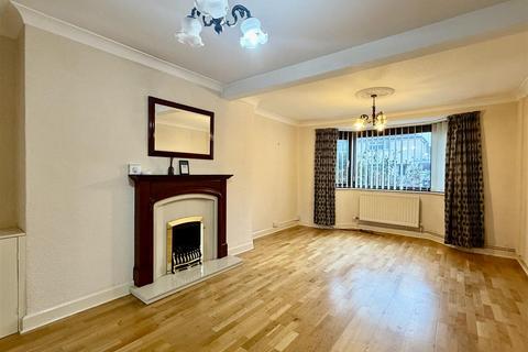 3 bedroom semi-detached house for sale, Bute Avenue, Hereford