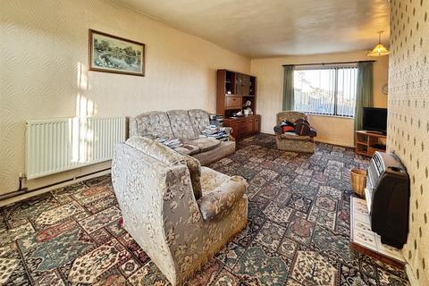 3 bedroom terraced house for sale, Belle Vue Road, Halifax HX3