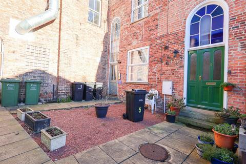 2 bedroom cottage for sale, Jacksons Court, Westgate, Ripon