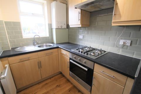 1 bedroom flat to rent, Hazel Court, Wakefield, WF2
