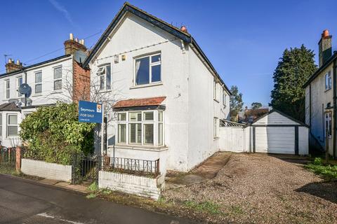 3 bedroom detached house for sale, Wraysbury Road, Surrey TW18