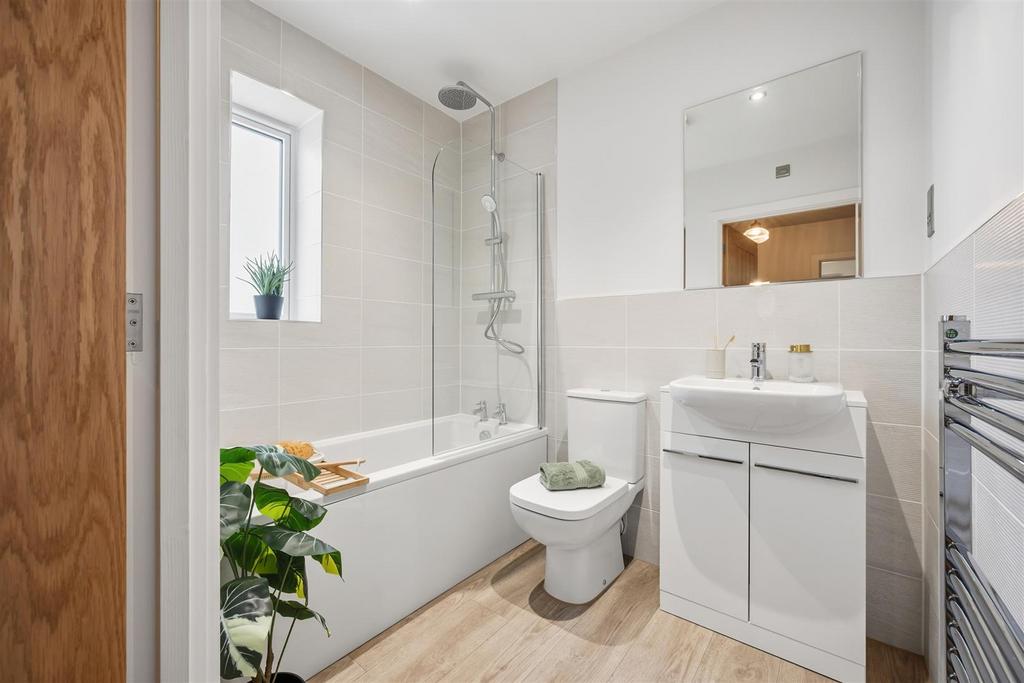 Bathroom  .jpg