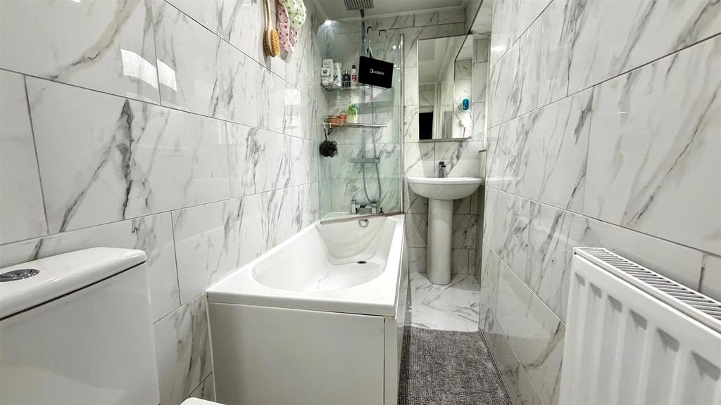 Ground floor bathroom