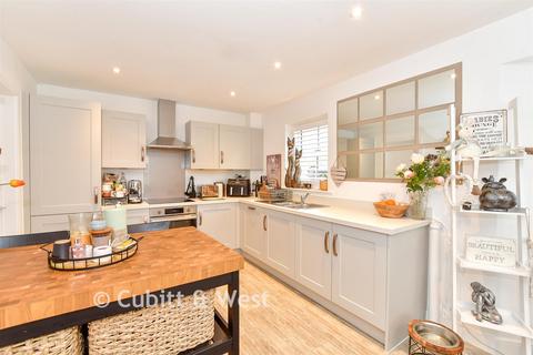 3 bedroom detached house for sale, Billsborough Lane, Arundel BN18
