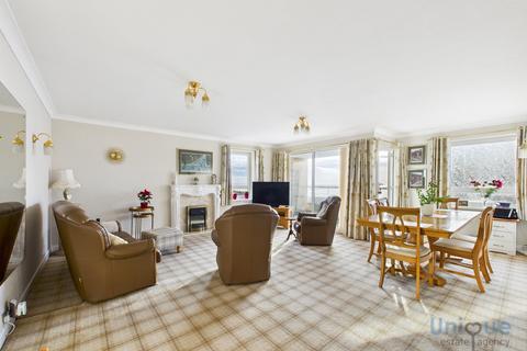 2 bedroom apartment for sale, Royal Beach Court, North Promenade, Lytham St. Annes, FY8