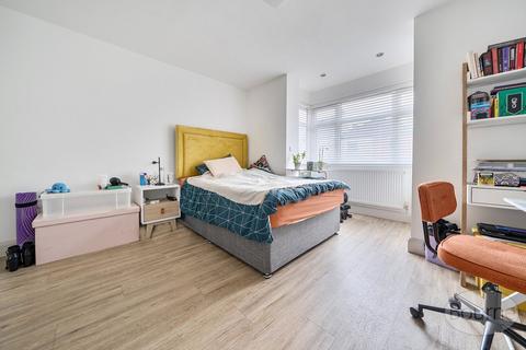 4 bedroom semi-detached house for sale, Grange Road, Guildford, Surrey, GU2