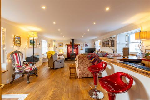 4 bedroom semi-detached house for sale, Bridgend, Dunning, Perth