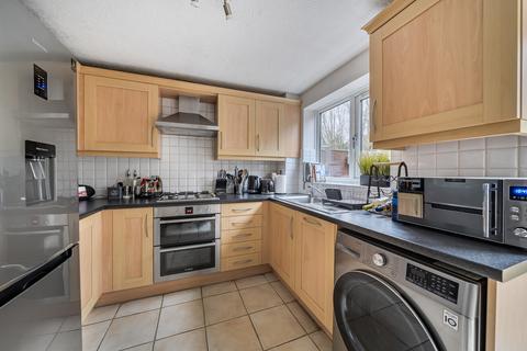 undefined, Sen Close, Bracknell, Warfield